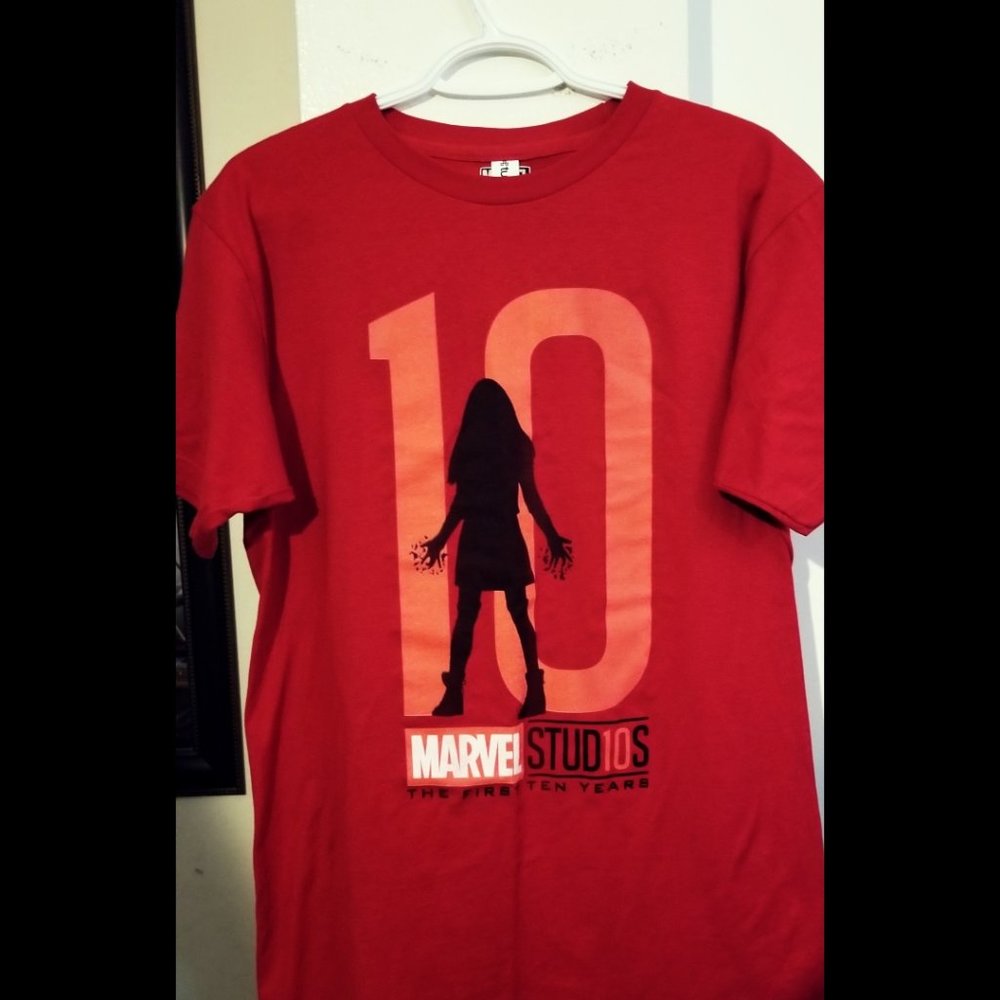 Marvel 10 Anniversary Scarlet Witch T-Shirt